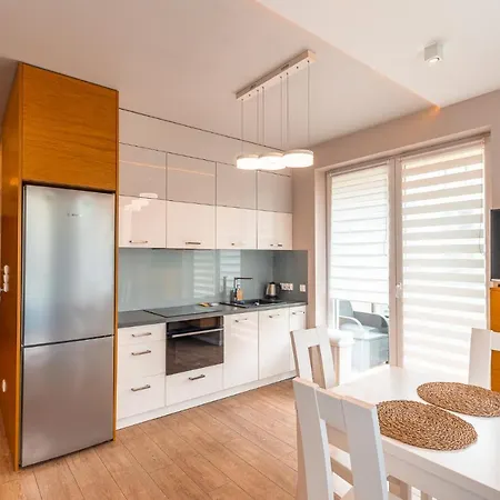 Old Town Standard By Bookinghost Cracóvia