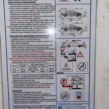 Old Town Standard By Bookinghost Cracóvia